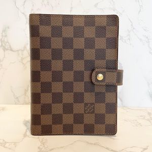 (SOLD) Louis Vuitton Agenda MM Damier Ebene
